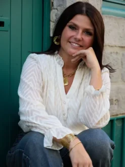 Shop Chemise Athéna Beige Blouses & Chemises