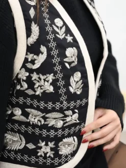 Clearance Gilet Nyssa Noir Pulls Et Gilets