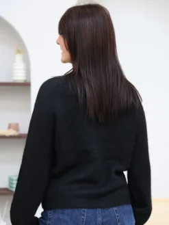 Store Pull Deva Noir Pulls Et Gilets