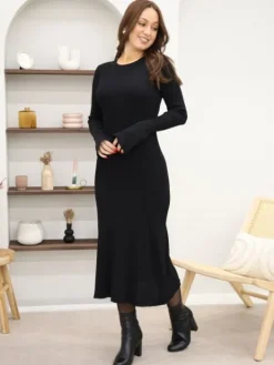Shop Robe longue Gilda Noir Robes